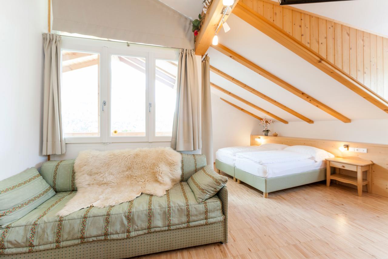 Berggasthof Locanda Alpina Dorfner Montagna Exteriör bild